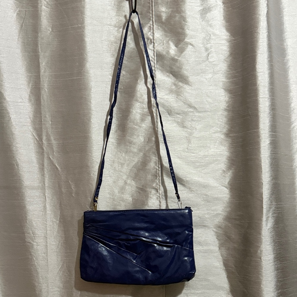 Chic Navy Crossbody Bag